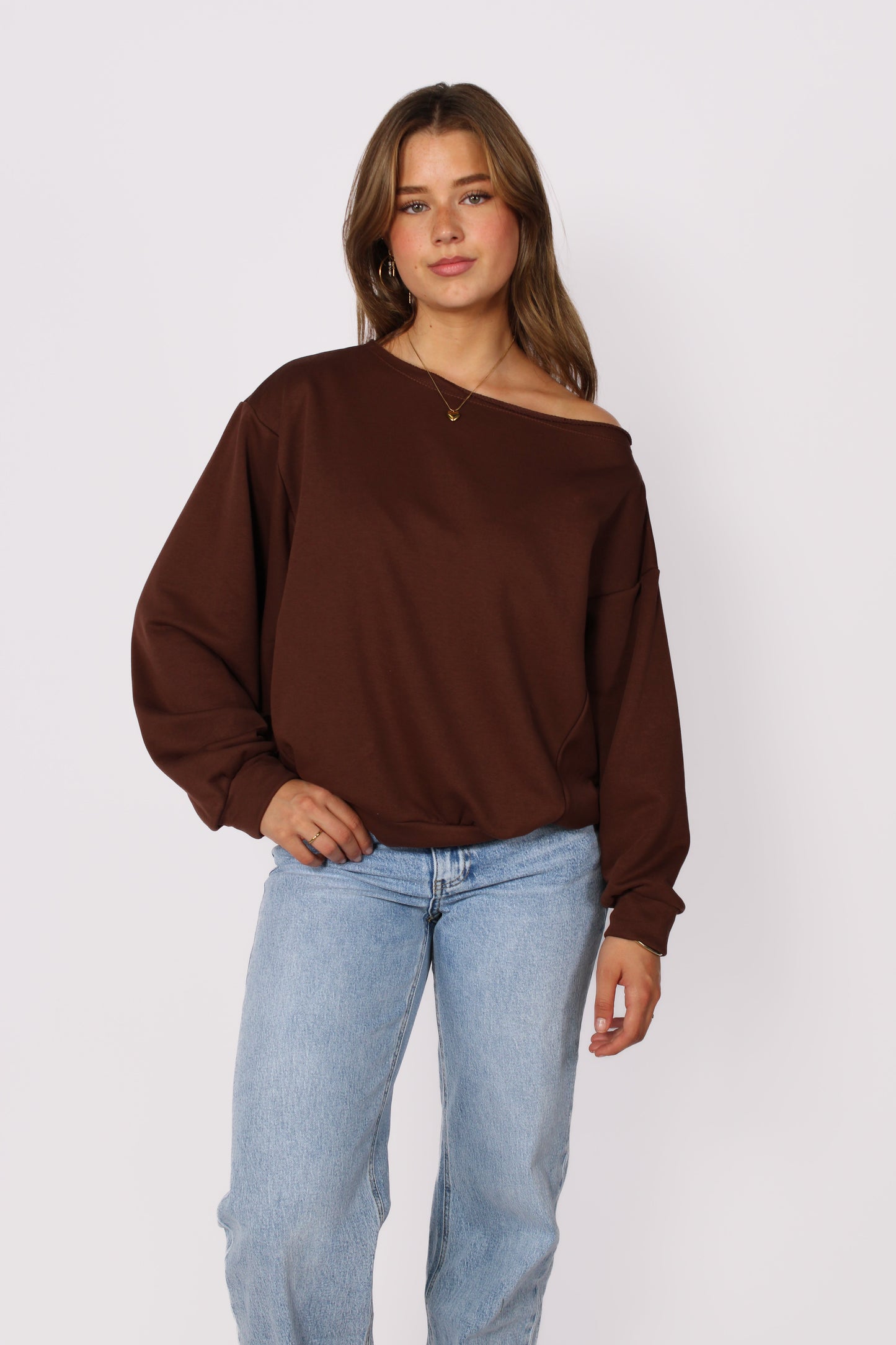 LEAH OFF SHOULDER SWEATER - BROWN