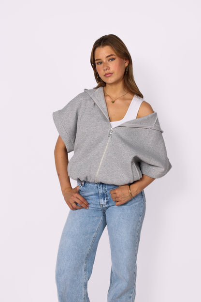 SLEEVELESS HOODIE - GREY