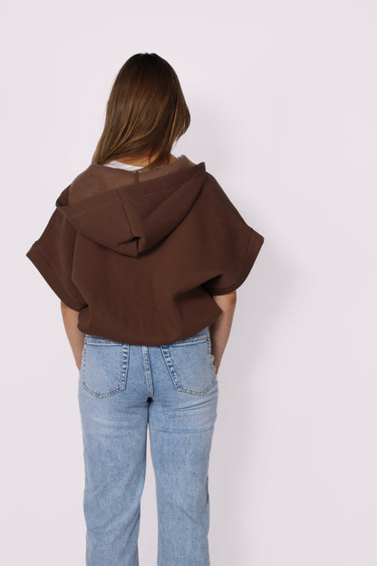 SLEEVELESS HOODIE - BROWN